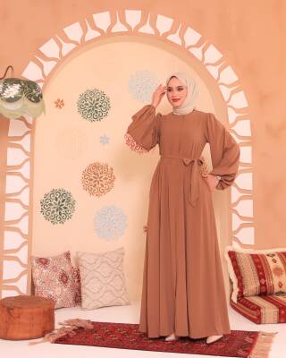 Lina Ferace- Camel - 4